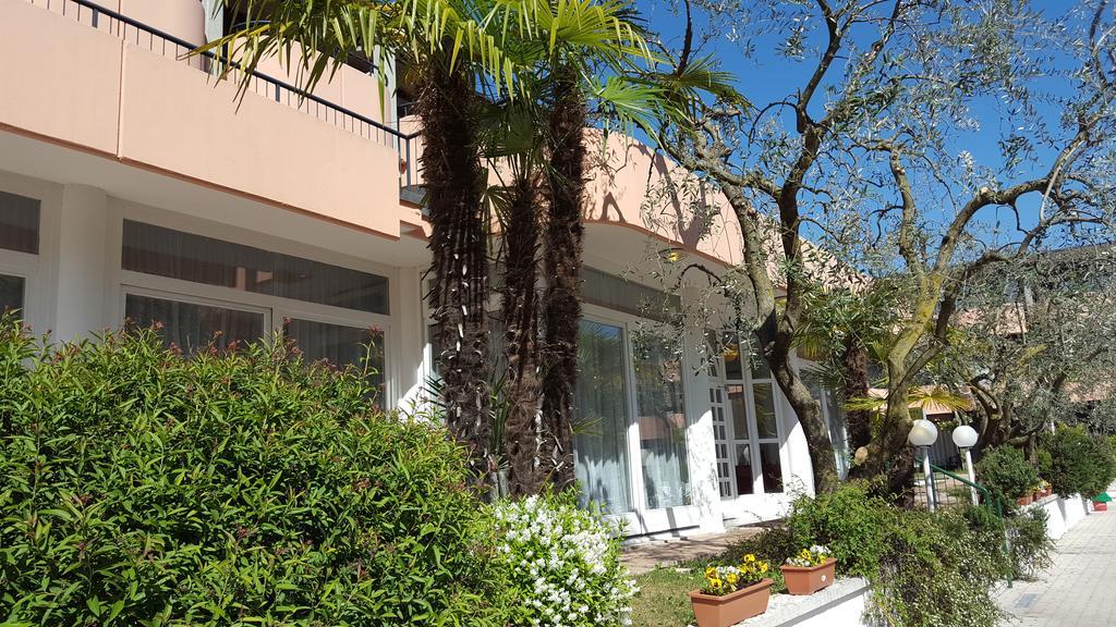 Hotel Royal Garda  Dış mekan fotoğraf