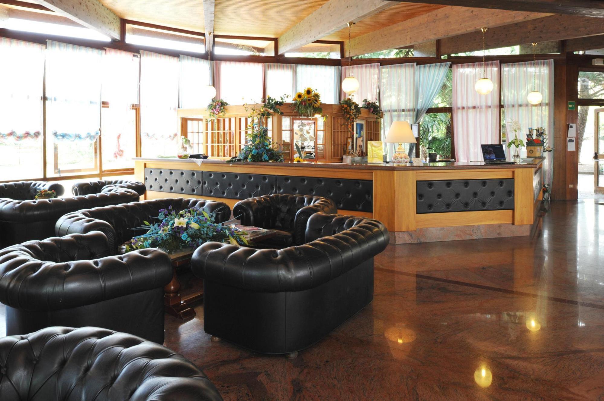 Hotel Royal Garda  Dış mekan fotoğraf